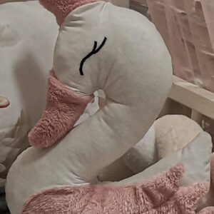 hattyú formapárna babysoft